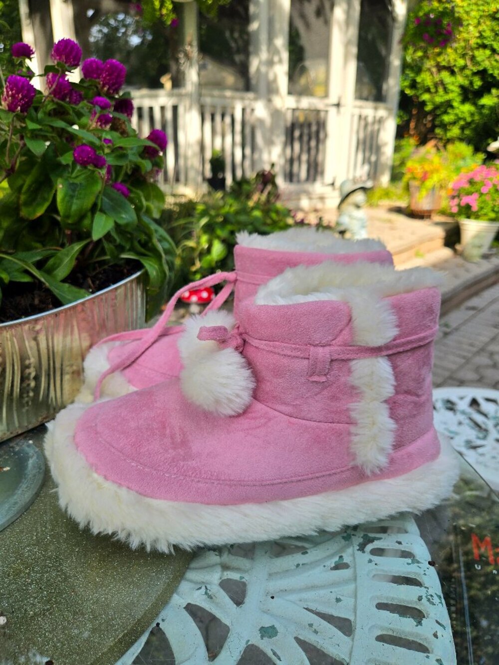 Plusheez Pink Faux Suede Slipper Boots Cozy White Faux Fur Pom Poms Size 7-8 NWT